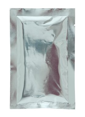 Alüminyum folyo torba paket beyaz zemin üzerine izole