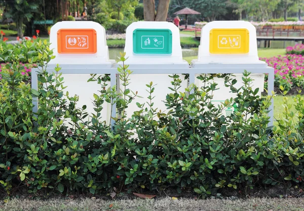 Recycle Bins In The Park — Stock Photo, Image