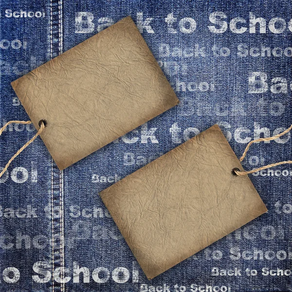 Textura denim com etiqueta de papelão e Back to School Background — Fotografia de Stock