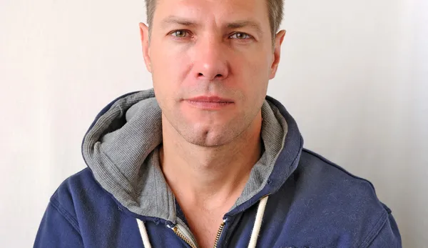 üzgün bir adam portresi