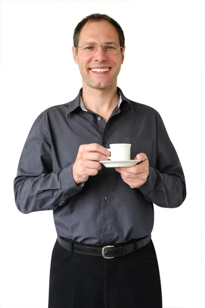 Glimlachende man met koffie geïsoleerd op de witte achtergrond — Stockfoto