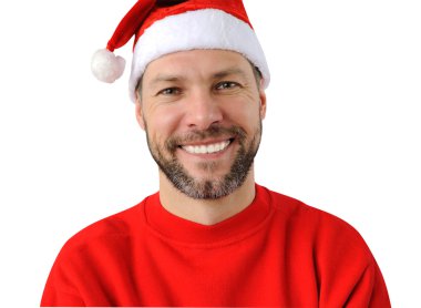 üzerinde beyaz izole Noel Baba şapkası giyen Noel adam gülümsüyor