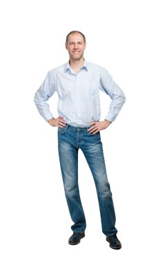 mavi gömlek ve beyaz adam izole jeanse gülen adam