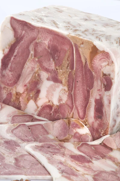Cârnați de pressac, întâlniți carne de porc cu scorțișoară și anason stelar — Fotografie, imagine de stoc