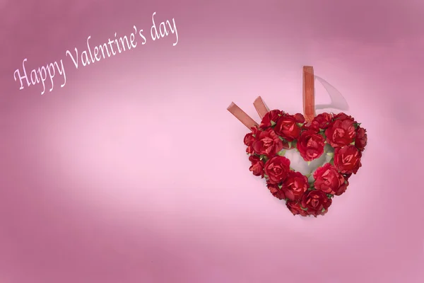 Valentine day background with heart and roses — Stock Photo, Image