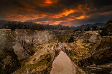 Güney Amerika 'nın dağlık manzarasının güzel manzarası.