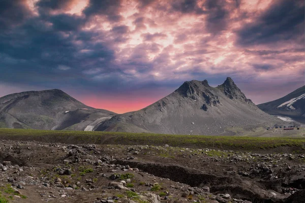 Vista Panorâmica Cidade Petropavlovsk Kamchatsky Vulcões Vulcão Koryaksky Vulcão Avacha — Fotografia de Stock