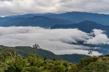 Sunrise over the mountains of the Sierra Nevada de Santa Marta on the way to Lost City