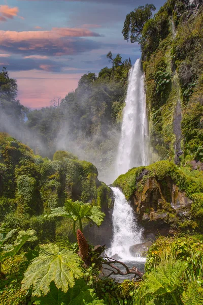 Hermoso Paisaje Patagonia Montañas Glaciar Lago Ríos Bosques Cascadas Chile — Foto de Stock