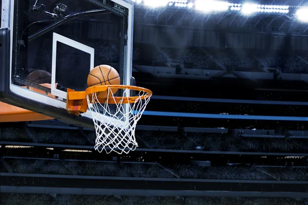 Grande arena de basquete com espaço de cópia — Fotografia de Stock