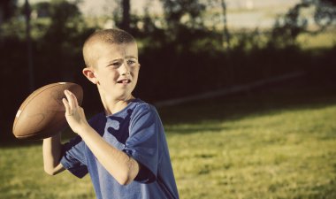genç futbol oyuncu oyun kurucu
