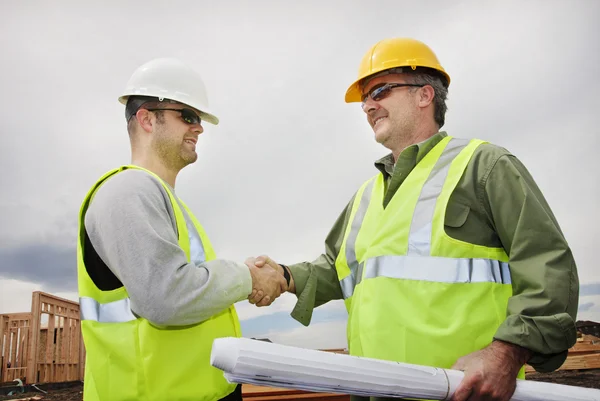 Two Construction Professionals — Stock Photo, Image