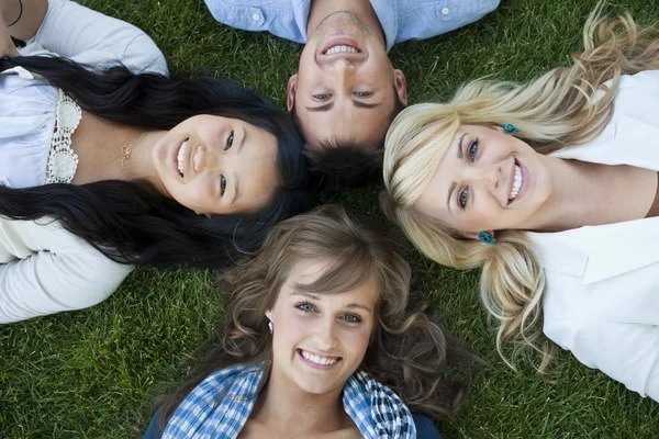 Smiling College Students — Stock Photo, Image