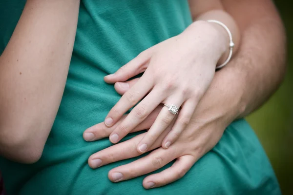 结婚或订婚戒指 — 图库照片