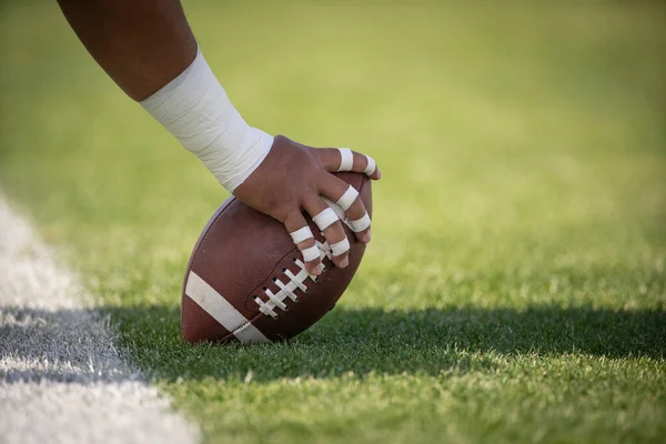 Escursione Calcio Una Partita Calcio Focus Sulle Mani Dettagli Del — Foto Stock