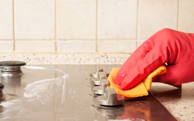 gaz sobası temizlik adam