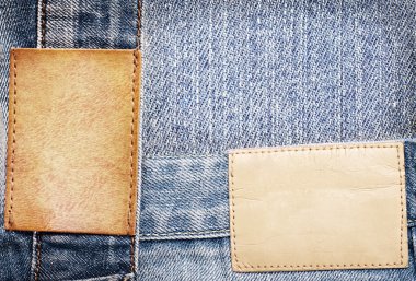 kahverengi deri jeans etiket üzerinde kot pantolon diktim.