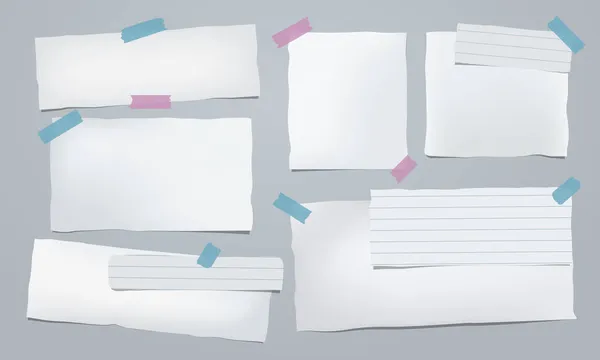 Conjunto de notas blancas arrugadas, piezas de papel de cuaderno con cinta adhesiva pegada sobre fondo gris oscuro. Ilustración vectorial — Archivo Imágenes Vectoriales
