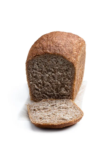 Huisgemaakt Volkorenbrood Geïsoleerd Wit — Stockfoto