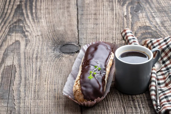 Glazed Eclairs Cup Coffee Wooden Table — Stock Photo, Image