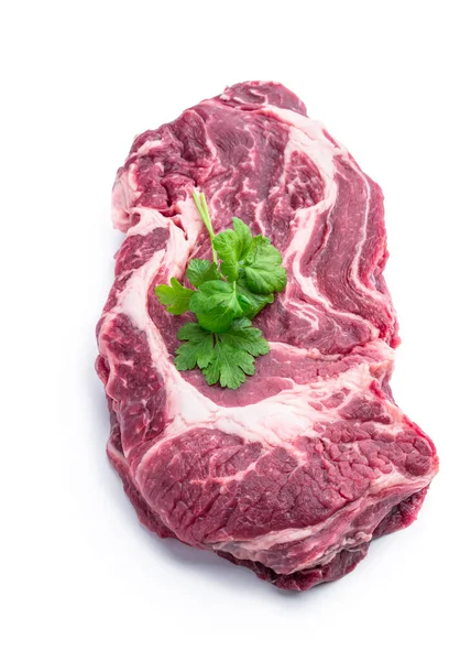 Rauwe Biefstuk Geïsoleerd Wit — Stockfoto
