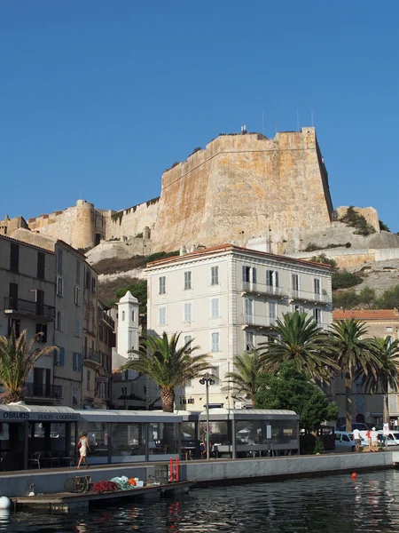 Bonifacio, august 2012, view of the genovese fortification from — Stock Photo, Image