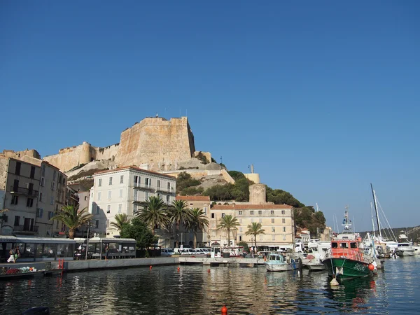 Bonifacio, august 2012, view of the genovese fortification from — Stock Photo, Image