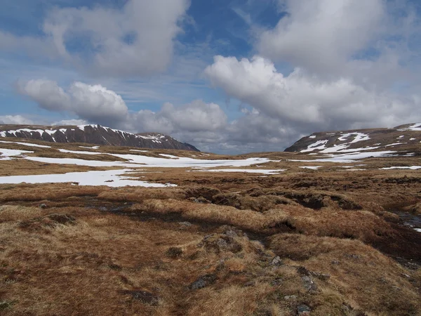 Cainrgorms płaskowyżu, na południe od braeriach, Szkocji na wiosnę — Zdjęcie stockowe