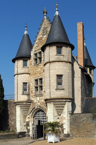 Angers slott, ingången till den ståtliga gården, april 2013 — Stockfoto