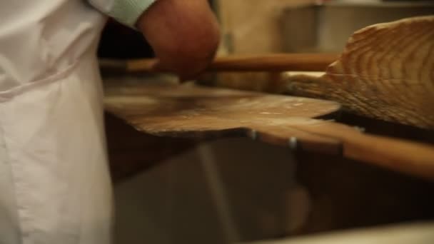 Lahmacun新鲜烘焙的土耳其比萨 — 图库视频影像
