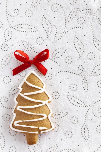 Weihnachten Ingwer-Tanne auf weißem Hintergrund — Stockfoto