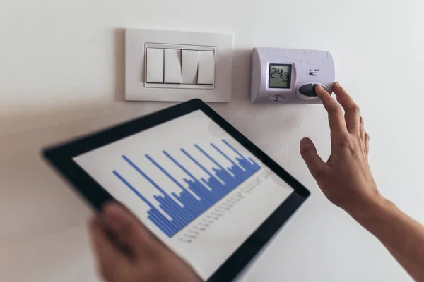 Close View Hand Adjusting Heating Temperature Monitoring Energy Consumption Digital — Stock Photo, Image