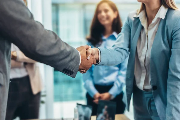 Business People Shaking Hands Office Group Business Persons Business Meeting — Stock Photo, Image