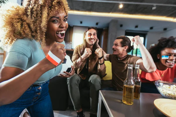 Young Group Watching Sports Television Cheering Emotional Football Fans Watching — Stock Photo, Image