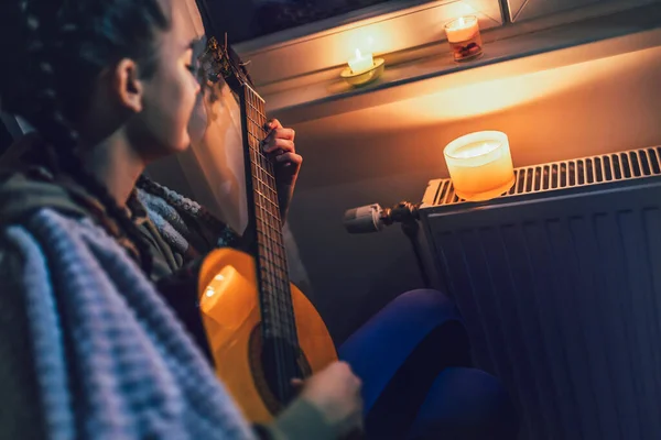 Teenage Girl Sits Blanket Heating Radiator Candles Play Guitar Rising — Stock Photo, Image