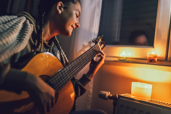 Teenage Girl Sits Blanket Heating Radiator Candles Play Guitar Rising — Stock Photo, Image