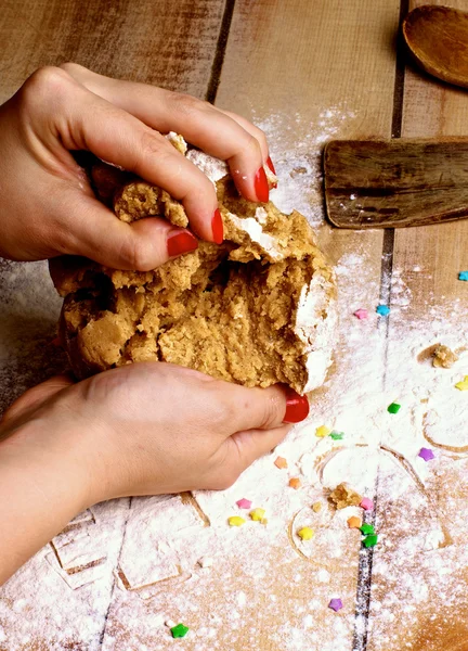 Preparation Gingerbread Men — ストック写真