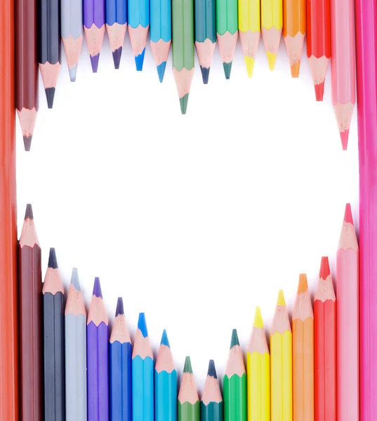 Kalp renkli kalemler — Stok fotoğraf