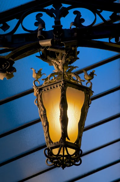 Устаревший фонарь — стоковое фото