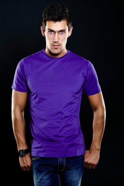 moda genç seksi kaslı atletik erkek casual giyim