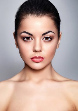 Sulu dudaklı güzel model