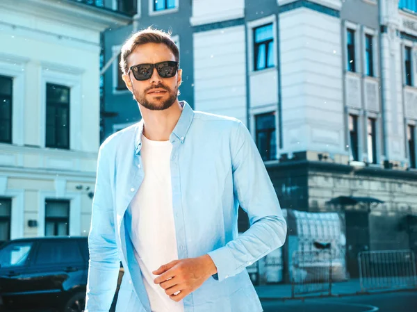 Snygg Säker Snygg Hipster Lambersexuell Modell Modern Man Klädd Blå — Stockfoto