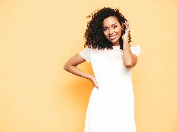 Portrait Beautiful Black Woman Afro Curls Hairstyle Smiling Model Dressed — Stock Photo, Image