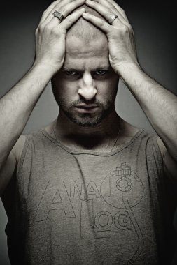 adam portresi