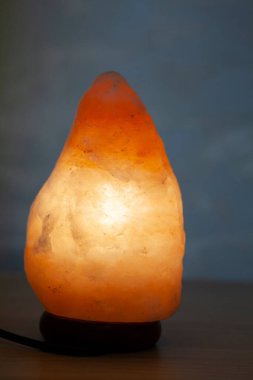 Taş koyu arkaplan görüntüsü