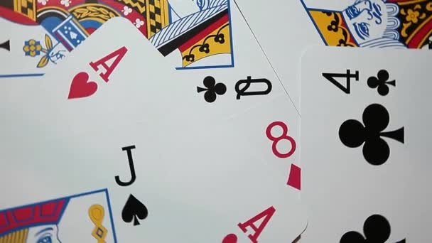 扑克牌旋转的镜头 — 图库视频影像