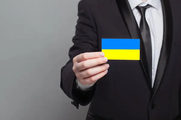 Businesswoman Showing Banner Ukrainian Flag Support Ukraine — Stock Photo, Image