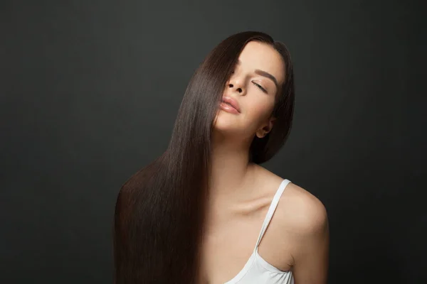 Красива Жінка Довгим Гладким Прямим Волоссям Концепція Зачіски Догляду Волоссям — стокове фото
