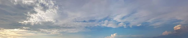Belo Horizonte Fundo Céu Azul Com Nuvens Fofas Beleza — Fotografia de Stock
