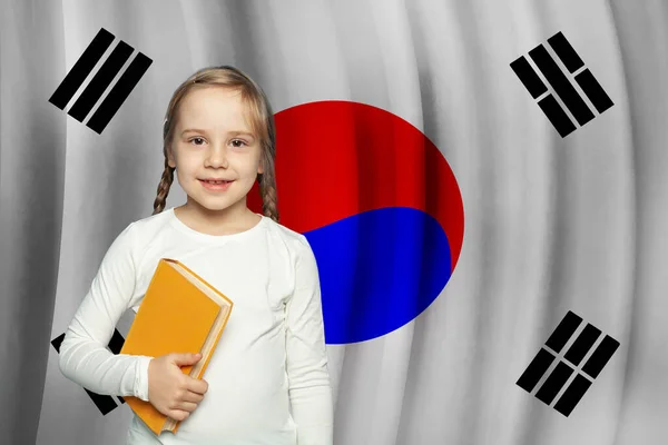 Uśmiechnięta Uczennica Fladze Korei Południowej Tle — Zdjęcie stockowe